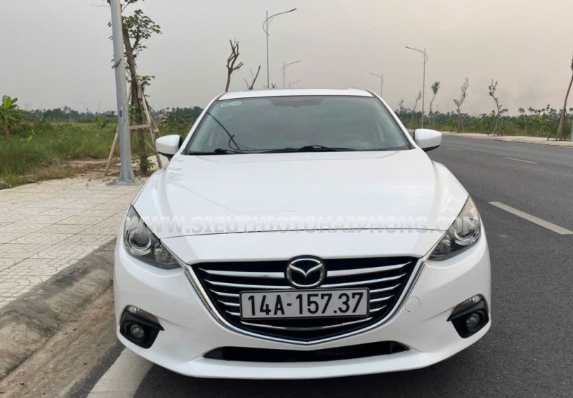 Mazda 3 1.5 AT 2015